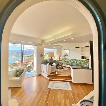 Appartement Welcome Riviera - Paradiso 12-ultimo Restauro Nel 2025-vista Mare Stupenda-balcone Con Vista Meravigliosa Piu' Terrazza Solarium Sovrastante Di 70 Mq Sul Tetto Del Palazzo-parking 2,25 Meters Wide