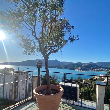 Welcome Riviera-paradiso 12-parking 2,25 Meters Wide-vista Mare Stupenda-balcone Con Vista Meravigliosa-terrazza Sovrastante Di 70 Mq Esterna- *