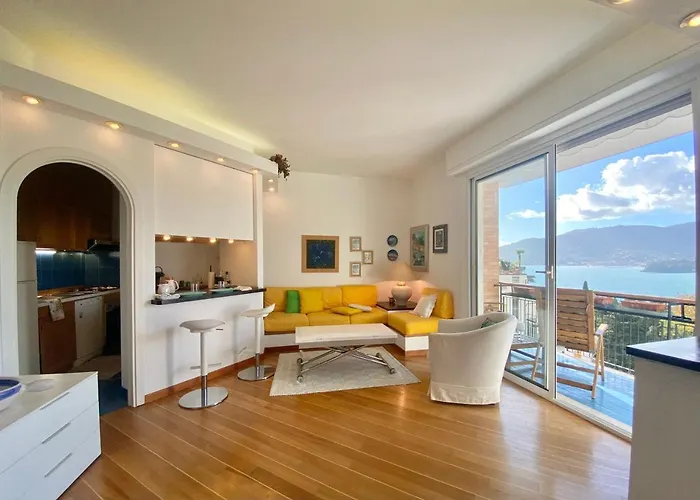 Welcome Riviera-paradiso 12-parking 2,25 Meters Wide-vista Mare Stupenda-balcone Con Vista Meravigliosa-terrazza Sovrastante Di 70 Mq Esterna- *