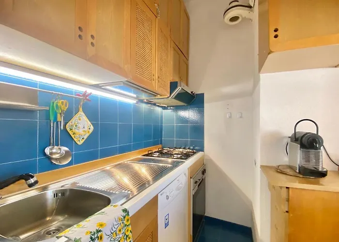 Welcome Riviera-paradiso 12-parking 2,25 Meters Wide-vista Mare Stupenda-balcone Con Vista Meravigliosa-terrazza Sovrastante Di 70 Mq Esterna- Appartement *