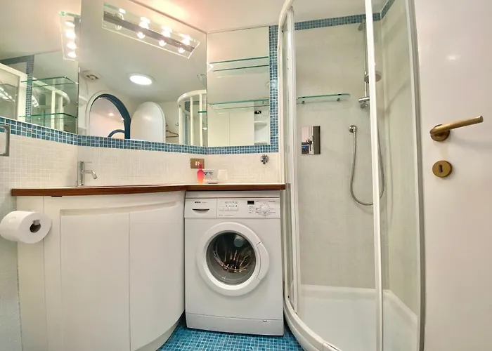 Welcome Riviera-paradiso 12-parking 2,25 Meters Wide-vista Mare Stupenda-balcone Con Vista Meravigliosa-terrazza Sovrastante Di 70 Mq Esterna- Appartement Rapallo